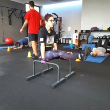 L-sit Valeria